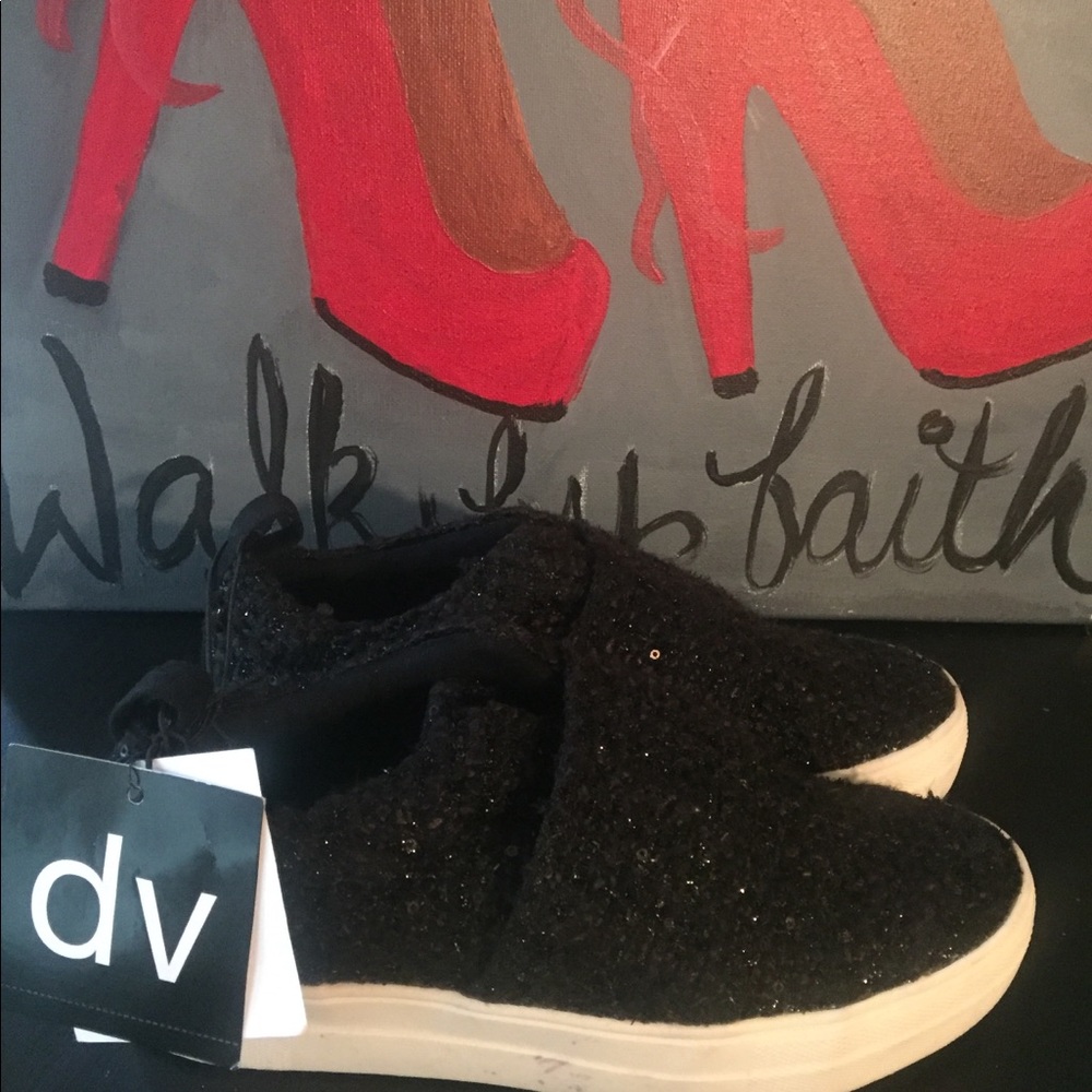 Women’s Black size 6 shoe